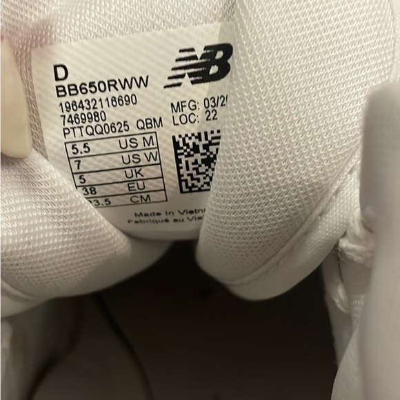 SOLD New Balance 650 white - Picture 4 of 4